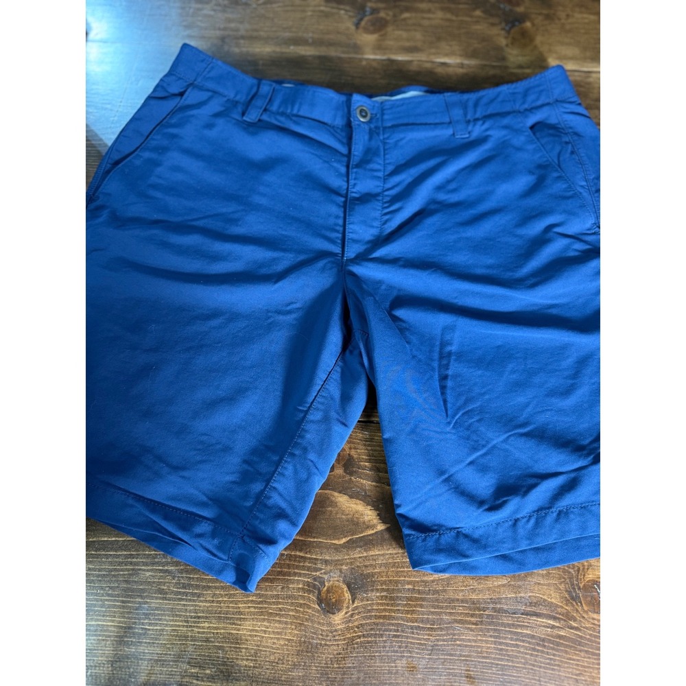 Under Armour HeatGear Mens Blue Golf Shorts Loose Fit Size 40 Navy Performance